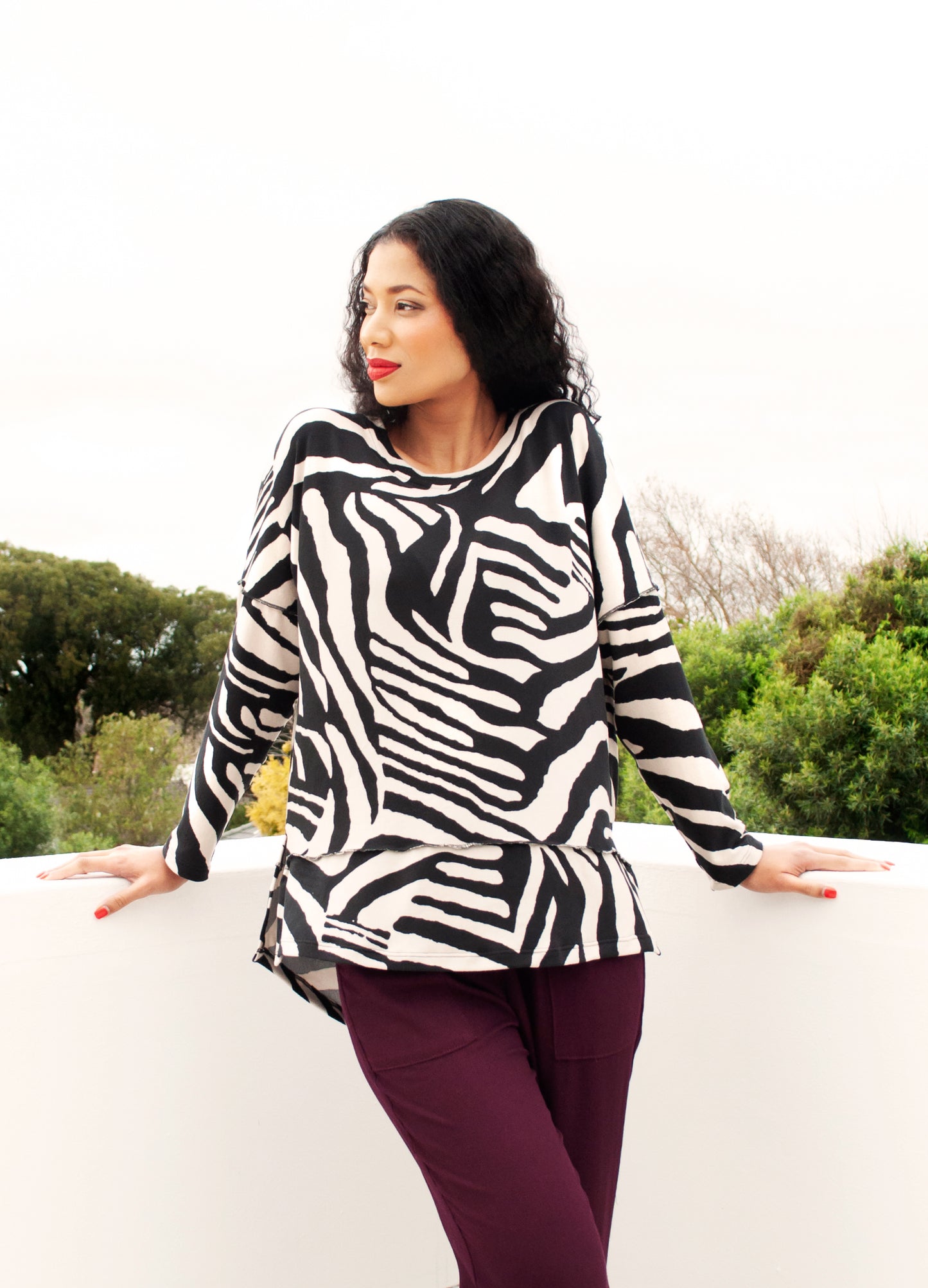 Nelly pullover in black Zora print knit