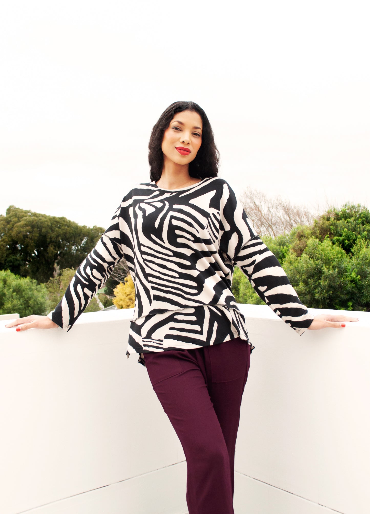Nelly pullover in black Zora print knit