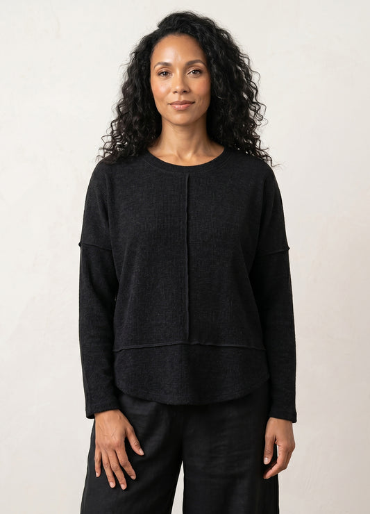 Nelly pullover in Black cosy knit