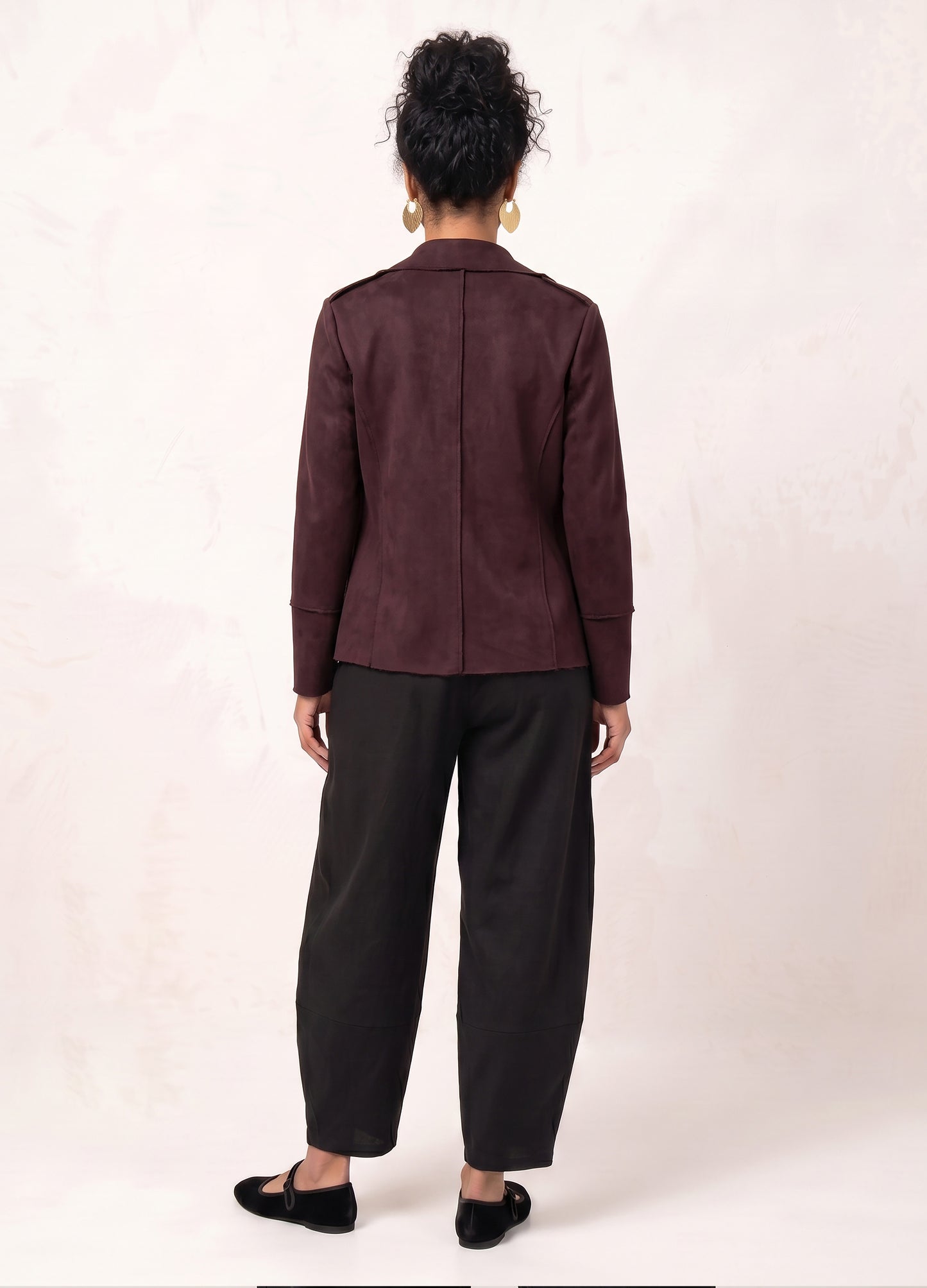 Ryleigh biker jacket in Wine suede scuba
