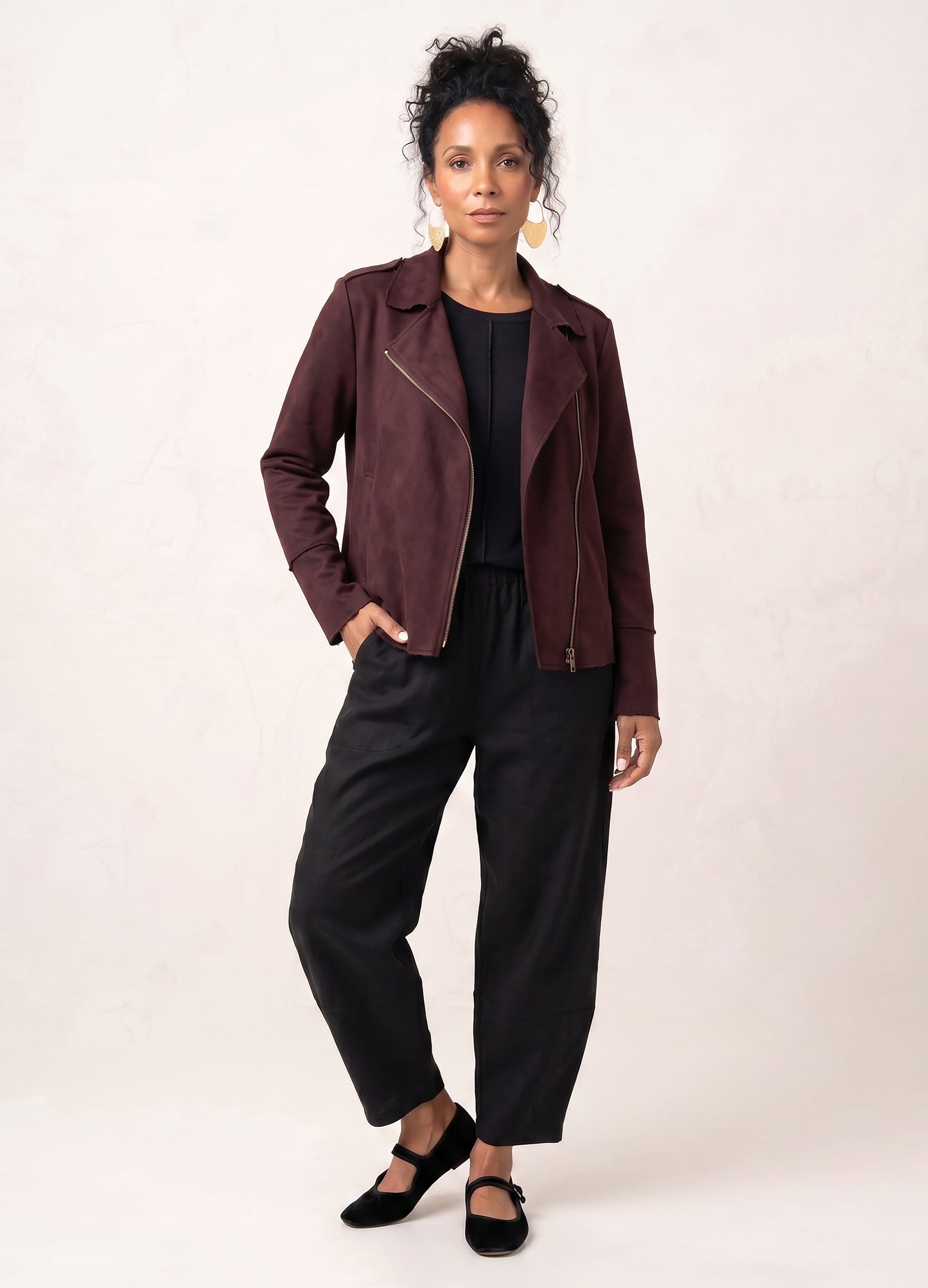 Ryleigh biker jacket in Wine suede scuba