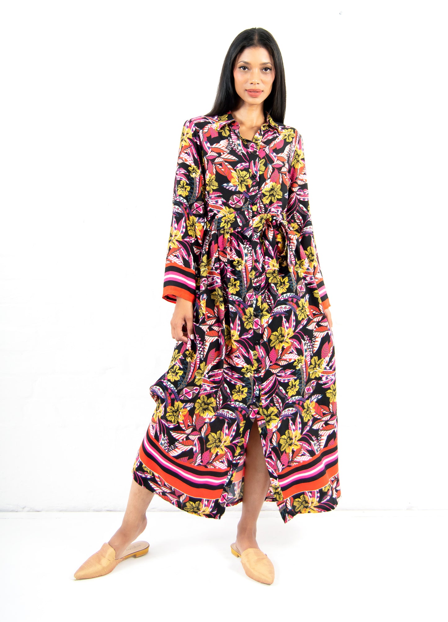 Ivy maxi shirt dress in black Jungle Fever print only Size 32 left